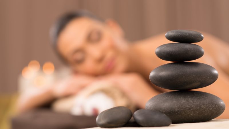 what is a hot stone massage?